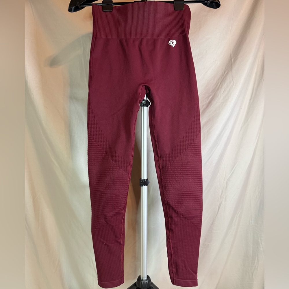 Women’s Best Power‎ Seamless Cycling Leggings – Dark Cherry 🍒